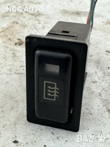 Бутон за подгряване на заден прозорец Toyota RAV4 (1996–2000) OEM #158574