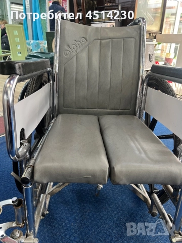 Инвалидна количка Alpha – стабилна, сгъваема, в отлично състояние, снимка 2 - Инвалидни колички - 52436526