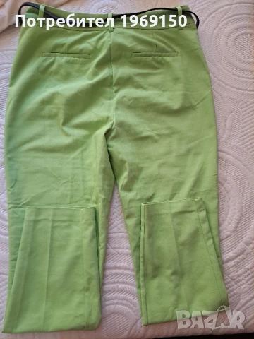 Дамски панталон чисто нов на RESERVED , снимка 3 - Панталони - 50594517