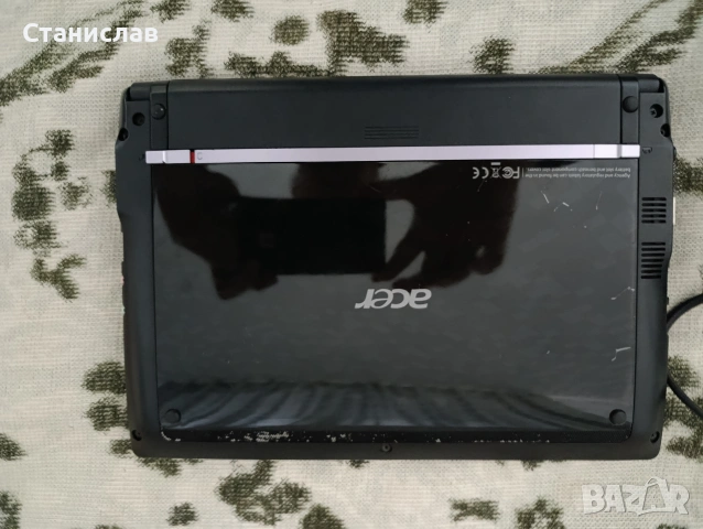 Лаптоп Aser One, снимка 3 - Лаптопи за дома - 54012702