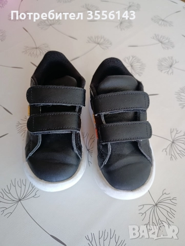 Детски маратонки Adidas , снимка 3 - Детски маратонки - 51808104