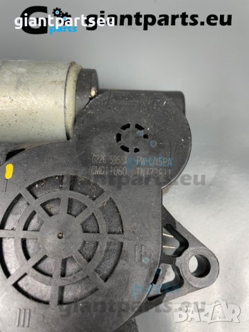 Моторчета повдигач машинки за Мазда 6 323Ф Mazda 6 323F OEM, снимка 8 - Части - 40311610