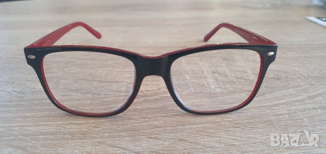 Eyelead Очила colors червено&черно +2,50, снимка 4 - Слънчеви и диоптрични очила - 52428119