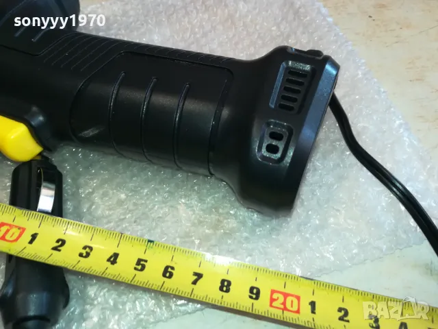 ПИСТОЛЕТ КОМПРЕСОР ЗА ПОМПАНЕ НА ГУМИ 12V С LED ПОДСВЕТКА 1902251553, снимка 9 - Аксесоари и консумативи - 49195873