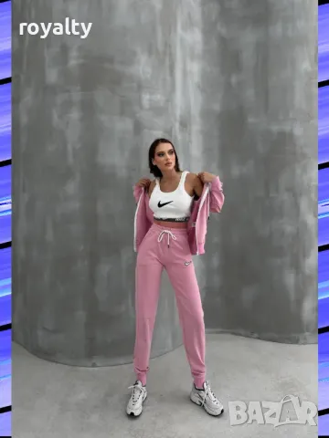 Nike дамски комплект от три части Различни цветове , снимка 6 - Комплекти - 49824468