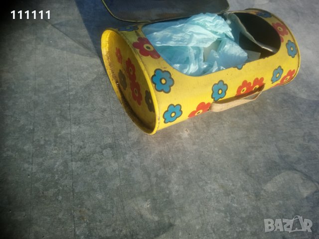 Кутия метална от комунистическо време  много запазена , снимка 10 - Колекции - 31230837