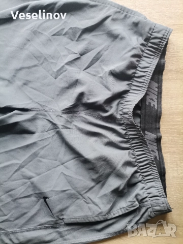 Nike dry-fit размер L , снимка 2 - Спортни дрехи, екипи - 51846842