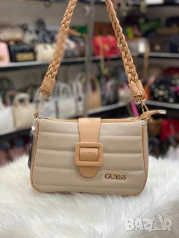 чанти guess 