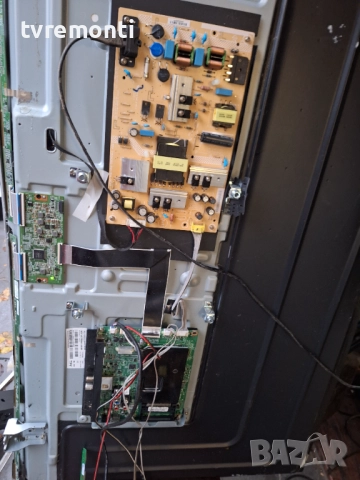 Захр.платка 715GA052-P01-004-003H за 50-инчов телевизор PHILIPS Модел 50PUS6554/12 , с дисплей TPT50, снимка 5 - Части и Платки - 52353126