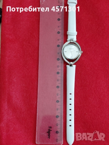 Часовник Swarovski , снимка 3 - Дамски - 51442411