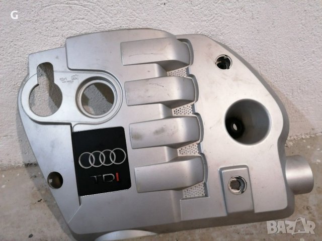 Капак за двигател Audi  A4 , снимка 4 - Части - 35594236