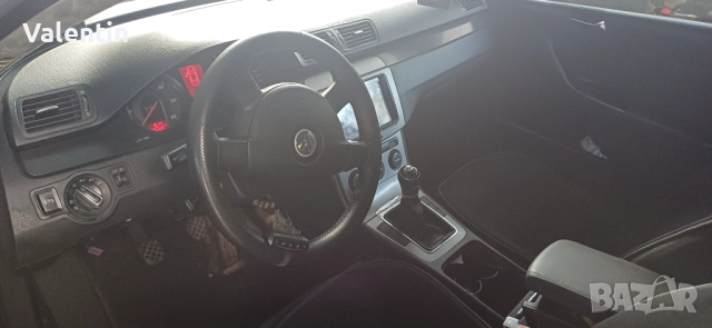 Продавам Пасат Б6 1.9 105 к Напълно обслужен ,всичко платено ., снимка 7 - Автомобили и джипове - 52968046