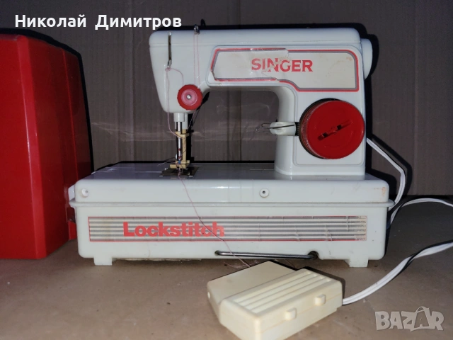 Малка шевна машина Singer Lockstitch, снимка 4 - Други машини и части - 53265387