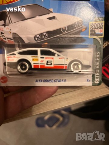 Hotwheels Alfa -бяла, снимка 3 - Колекции - 42733707