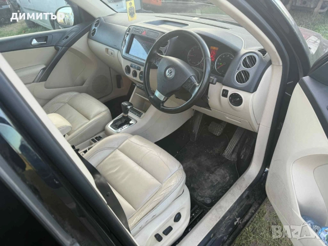 vw tiguan 2.0 tdi на части тигуан dsg 2.0 caba кожа нави теглич, снимка 4 - Автомобили и джипове - 52795880