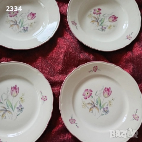 Български порцеланови чинии , снимка 3 - Други ценни предмети - 51482382