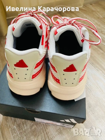 Дамски маратонки Adidas, снимка 6 - Маратонки - 54083895