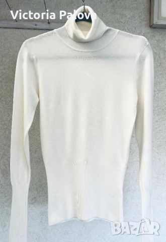 Нежна блуза/пуловер цвят айвъри