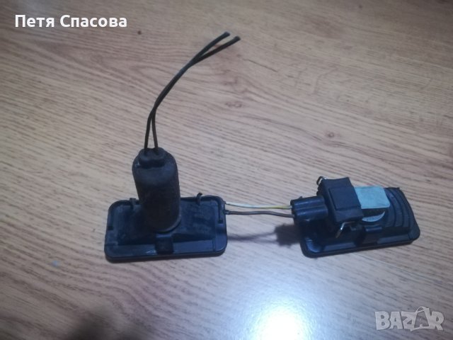 Vw Passat Wagon B3 2.0 1992 Мигач калник, снимка 3 - Части - 42858807