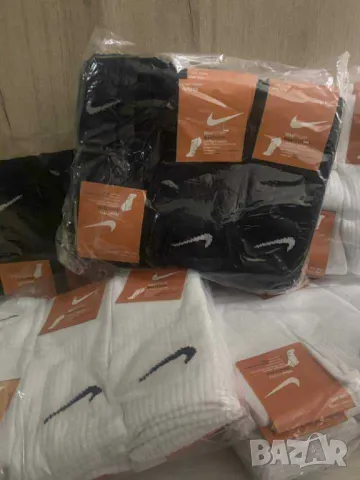 Мъжки и дамски чорапи Nike универсален размер бели и черни, снимка 1