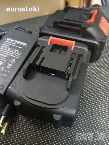 Комплект Li-Ion акумулаторна батерия 2 броя + зарядно устройство, 21V / 4000mAh, съвместими с Makita, снимка 8 - Други инструменти - 56184696
