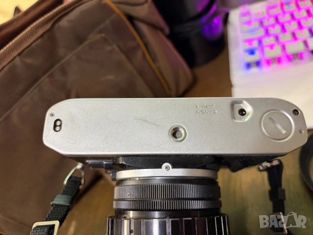 Фотоапарат Canon AE-1SLR Japan с два обектива , снимка 4 - Фотоапарати - 54145750