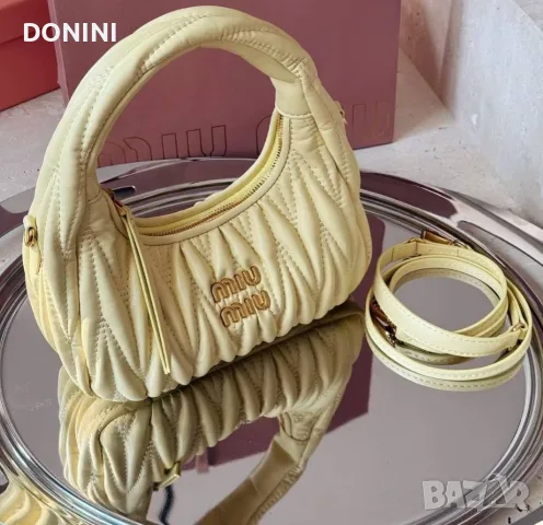 Miu Miu Belair Дамска чанта, кожа , снимка 2 - Чанти - 56003153