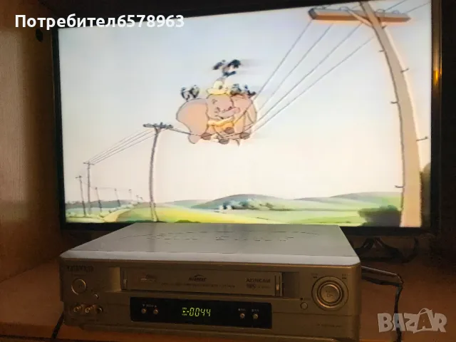 Видеокасета '' Слончето Дъмбо & Упорития Дракон '' VHS, снимка 9 - Анимации - 49146790