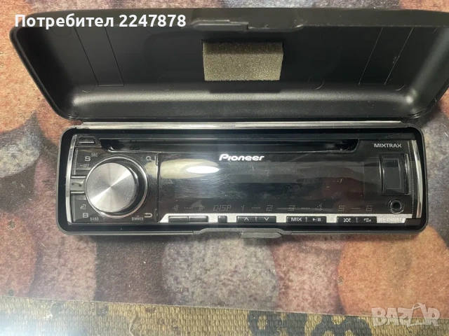 Адапторна рамка и CD player Pioneer за Mercedes W203 преди фейс