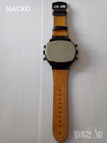 OULM Кварцов Часовник с Компас и Две Часови Зони , снимка 5 - Мъжки - 54345228