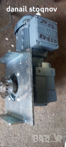 редуктори,мотори и моторредуктори, снимка 12 - Електродвигатели - 14337525