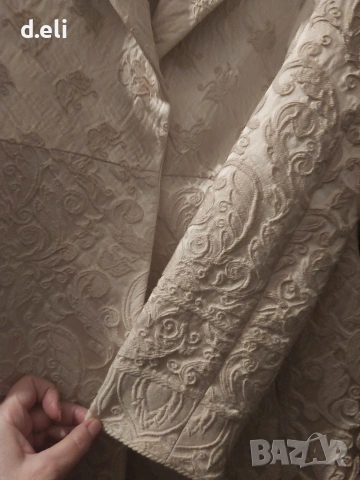 Alberta FERRETTI Original Size S Уникат в златисто, снимка 6 - Палта, манта - 52964091