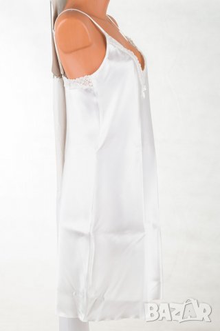 Сатенена нощница в цвят екрю марка Donna - L, снимка 4 - Нощници - 30991124