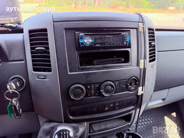 Volkswagen Crafter 2.0tdi136hp2014, снимка 9 - Бусове и автобуси - 55940637