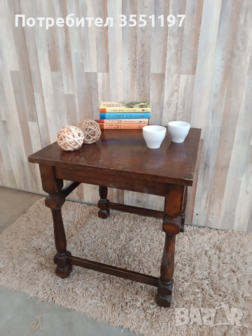 Много запазена  холна маса с резбовани крака - 1 бр, снимка 4 - Маси - 51789524