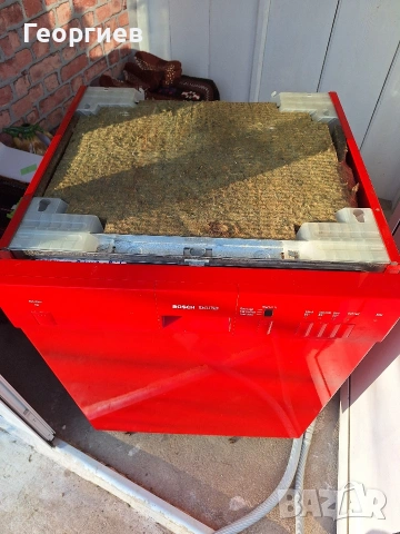 Съдомиялна Bosch 60см, снимка 3 - Съдомиялни - 53230743