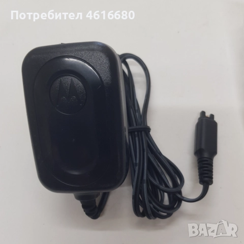Зарядни за Motorola V3,StarTack,V50,8088,V998,CD920,CD930,3688,3690,V60,V66,V70,V80,V300,V500,V600, снимка 9 - Оригинални зарядни - 52318128