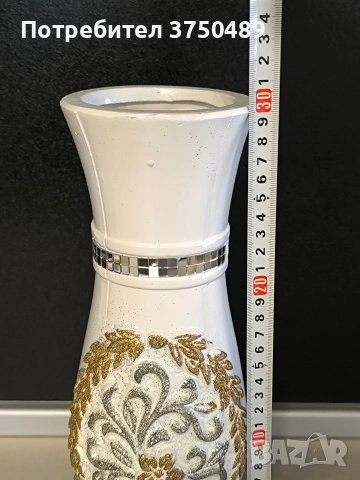 Керамична ваза украсена със златисти и сребристи мотиви, снимка 2 - Декорация за дома - 52794448