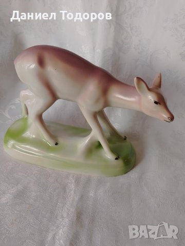 Стара Българска  Порцеланова Фигура - Сърна - с Маркировка