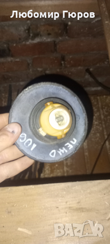 Капачка за резервоар Пежо 106, снимка 2 - Части - 44658932