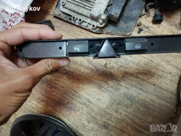 Панел авариен бутон за Opel Astra H, Zafira B 2005-2011г., 13 100 106, 13100106,