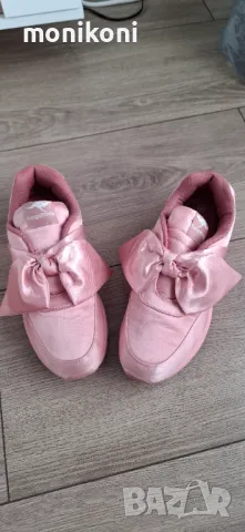 Дамски маратонки и обувки от 10 до 30лв., снимка 7 - Маратонки - 49518088