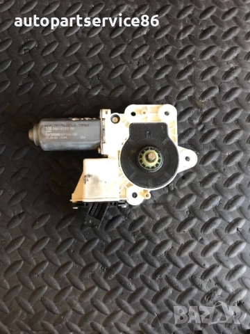 Мотор за стъкло на задна дясна врата за Opel Signum (2002-2006) 24414777