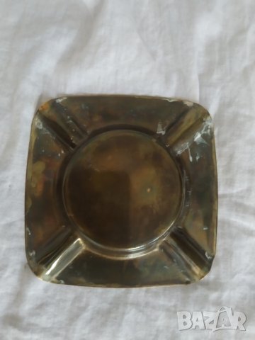 месингов пепелник, снимка 3 - Антикварни и старинни предмети - 33978437