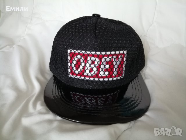 Черна шапка с козирка OBEY реплика, снимка 2 - Шапки - 37099928