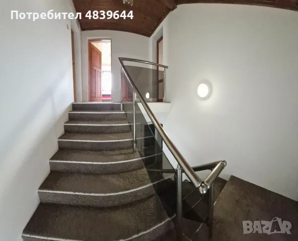 Продавам къща с хубав двор и гараж, снимка 7 - Къщи - 56413840