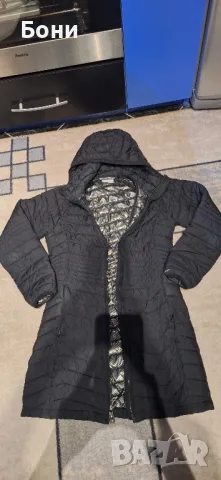 Продавам юношеско олекотено яке за момиче Columbia, снимка 2 - Детски якета и елеци - 49363711