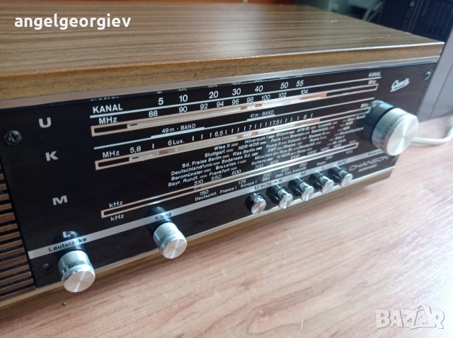 Радио Graetz Chanson automatic 301. 1970 г., снимка 3 - Антикварни и старинни предмети - 52815658