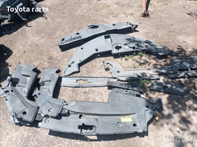 Кори над двигател Тойота