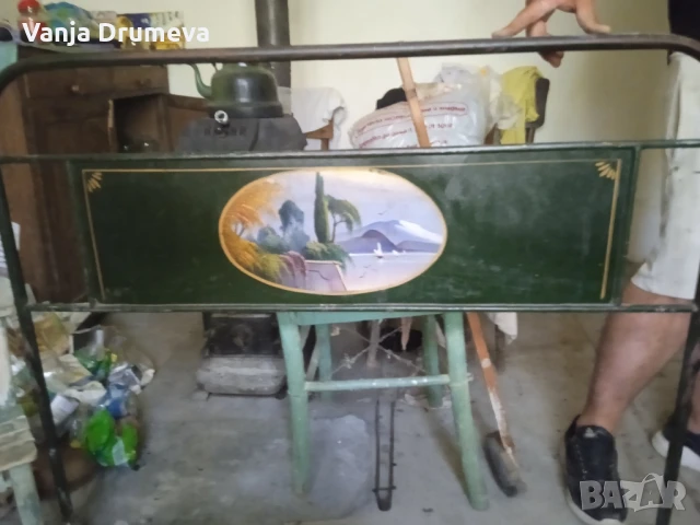 метално легло от 1930 г с пружина , снимка 5 - Антикварни и старинни предмети - 51025464